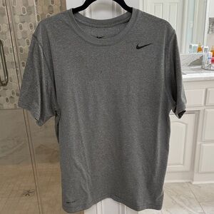 Nike Large Men's Heather Gray Short Sleeve Performance Tee